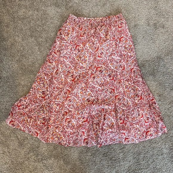 Vineyards Vines Red Floral Midi Skirt Bohemian Preppy Women’s Size Small - Picture 6 of 7